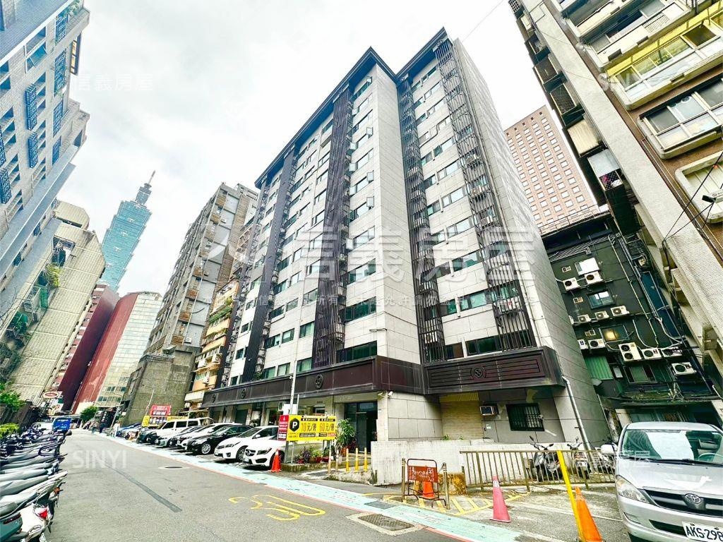 信義捷運稀有店面房屋室內格局與周邊環境