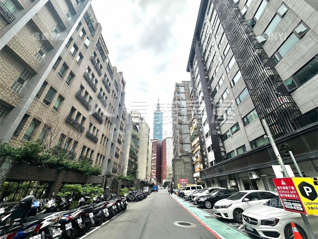 信義捷運稀有店面房屋室內格局與周邊環境