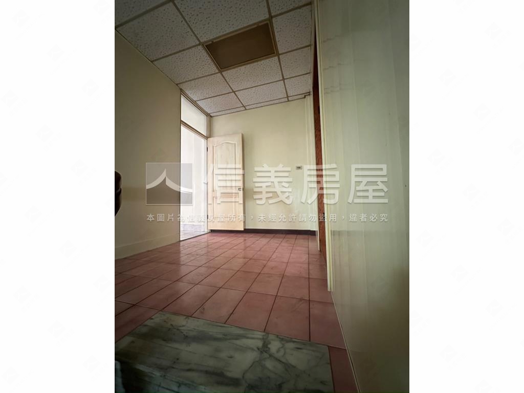 仁德靜巷透天房屋室內格局與周邊環境