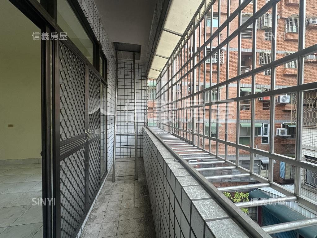 仁德靜巷透天房屋室內格局與周邊環境