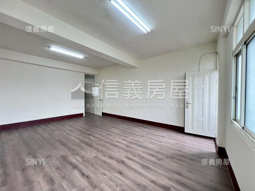 近新庄國小機能佳美透天房屋室內格局與周邊環境