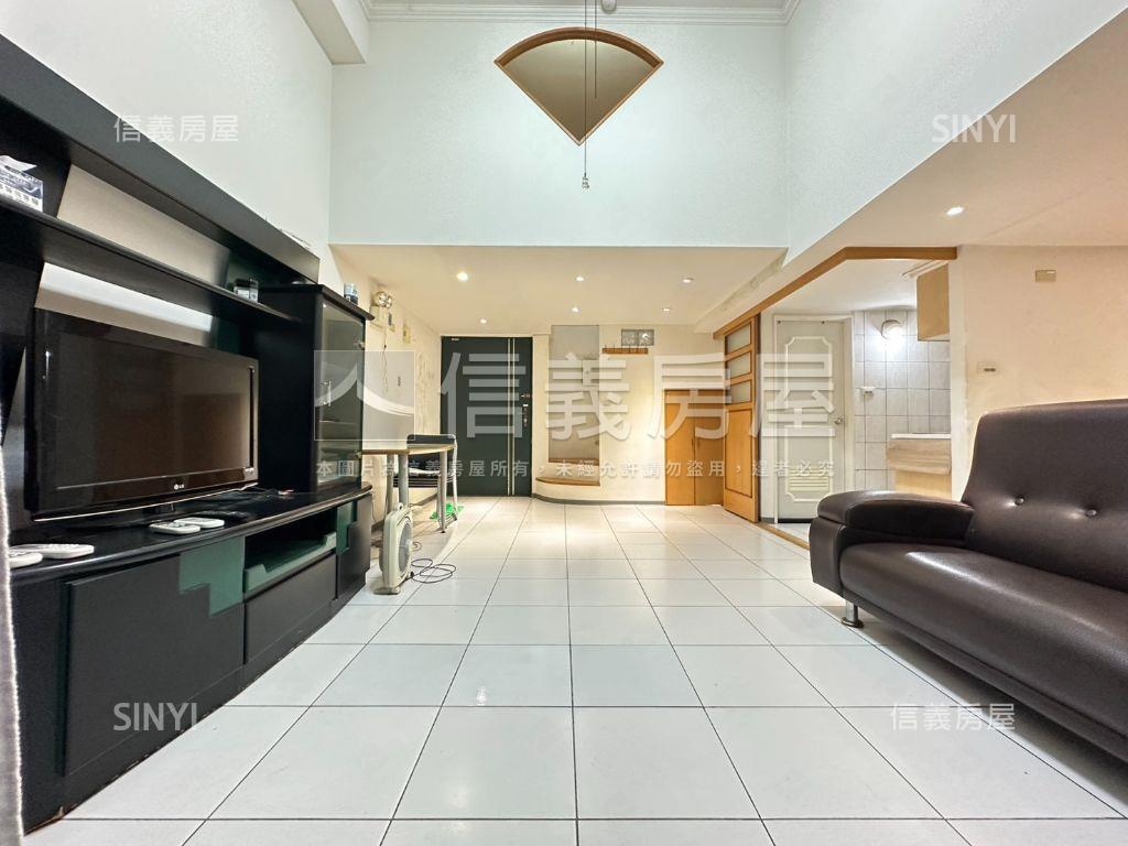 伊吉邦附車位房屋室內格局與周邊環境