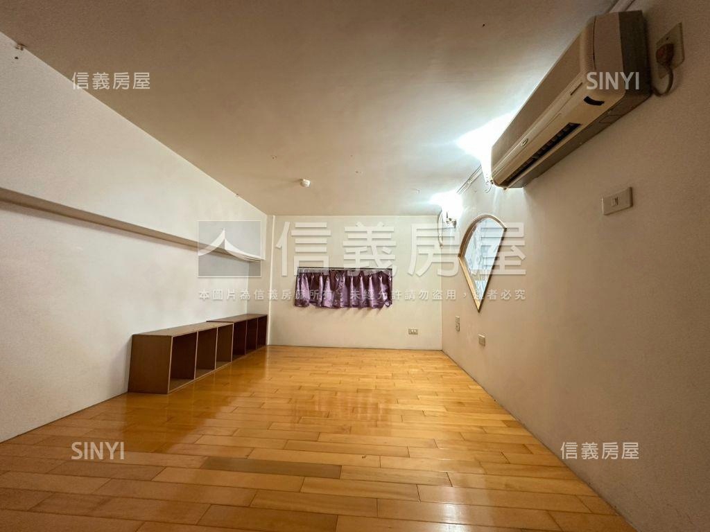 伊吉邦附車位房屋室內格局與周邊環境