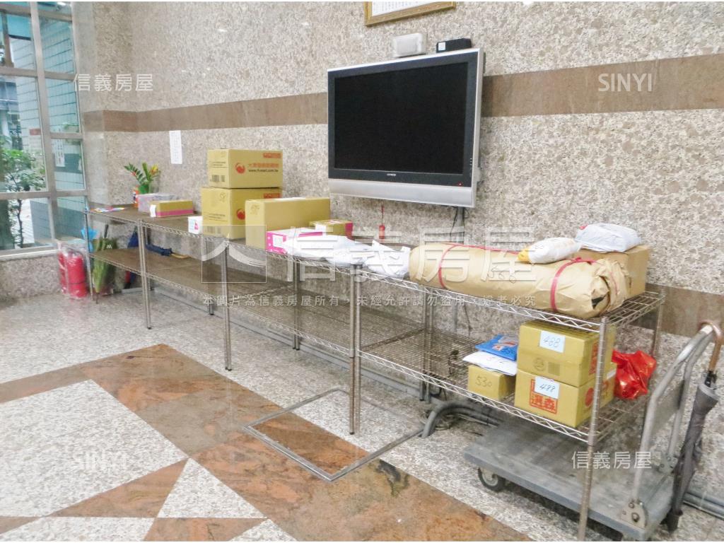 中和１００小資成家房屋室內格局與周邊環境