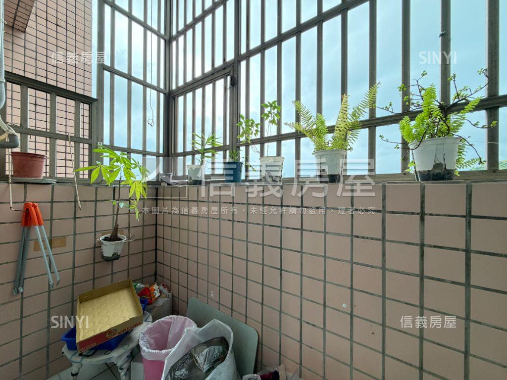伊吉邦。視野採光優質美屋房屋室內格局與周邊環境