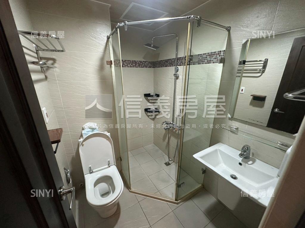 近捷運東村高樓景觀房屋室內格局與周邊環境