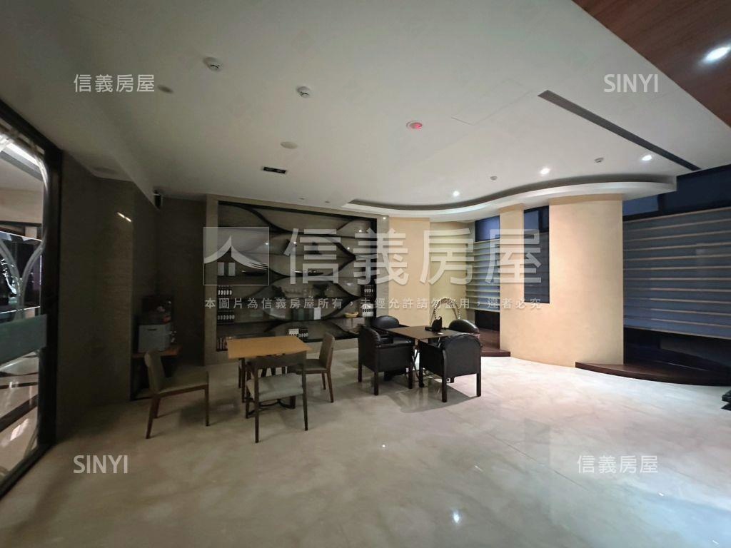 近捷運東村高樓景觀房屋室內格局與周邊環境