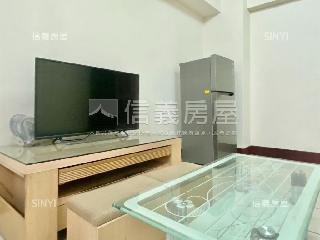 低總價精華地段機能美屋房屋室內格局與周邊環境