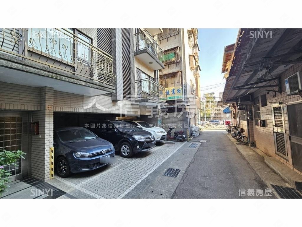 北市超強總價華廈平面車位房屋室內格局與周邊環境