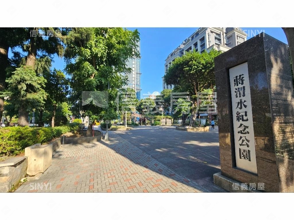 北市超強總價華廈平面車位房屋室內格局與周邊環境