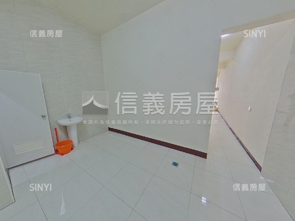 正金馬路透天房屋室內格局與周邊環境