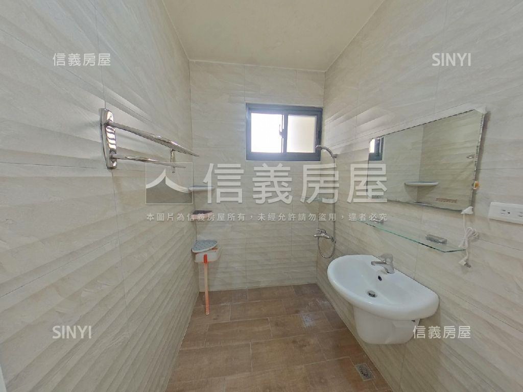 正金馬路透天房屋室內格局與周邊環境