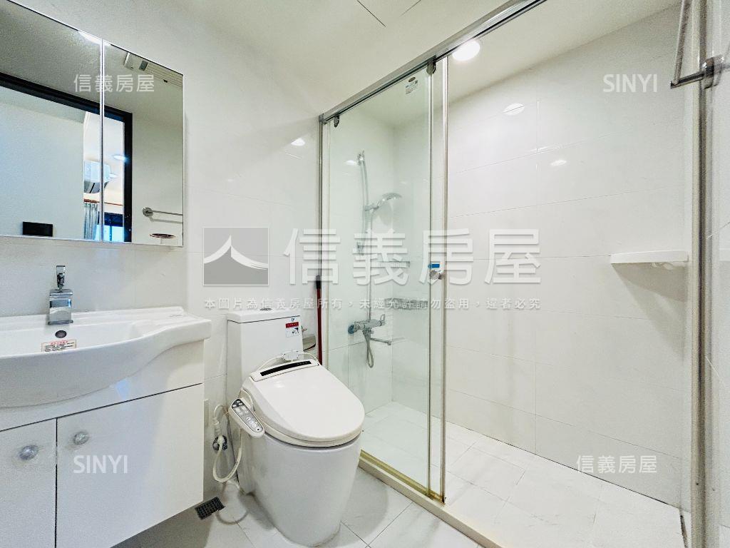 海洋都心２面中庭二房房屋室內格局與周邊環境