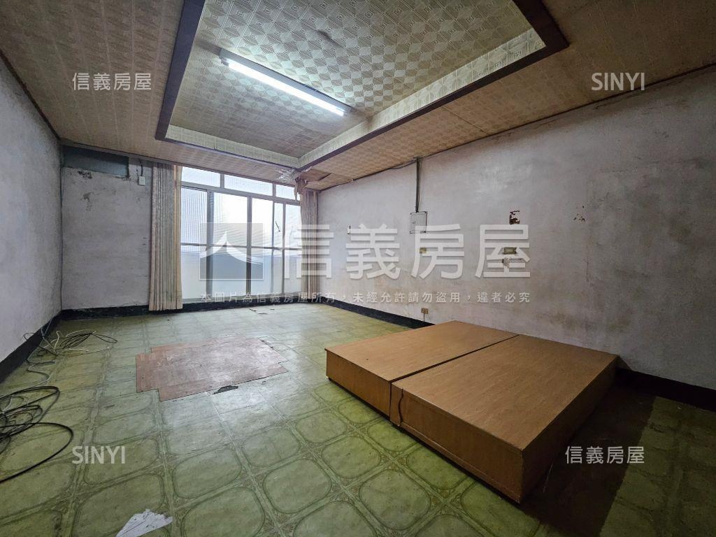 烏日騎樓透天房屋室內格局與周邊環境