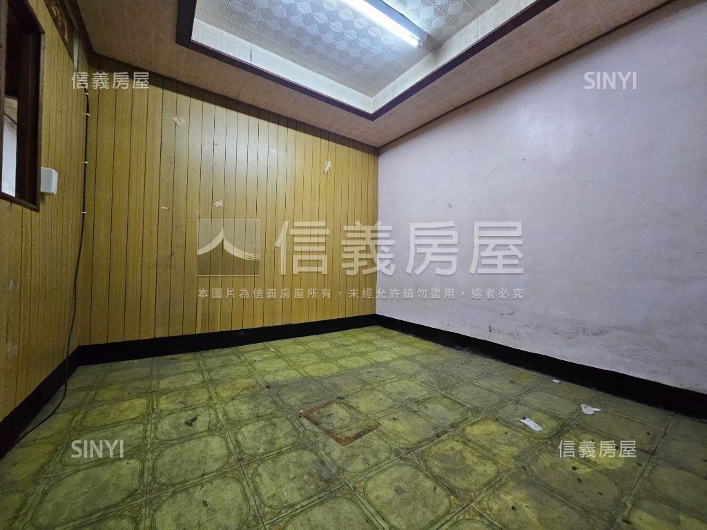 烏日騎樓透天房屋室內格局與周邊環境