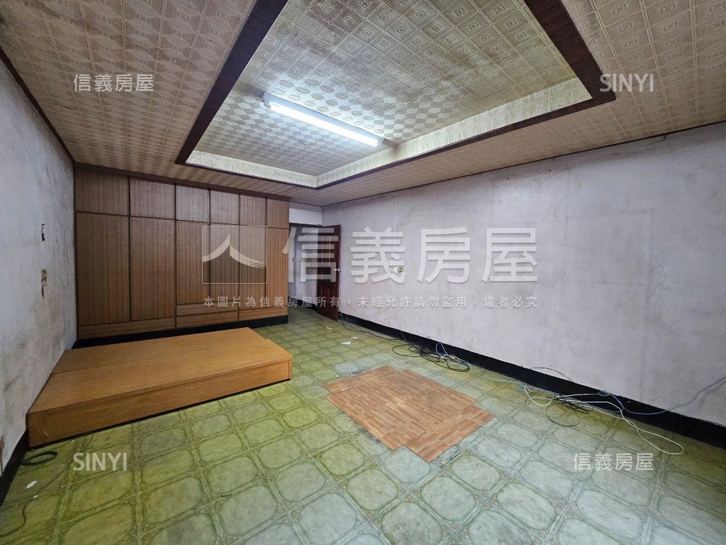 烏日騎樓透天房屋室內格局與周邊環境