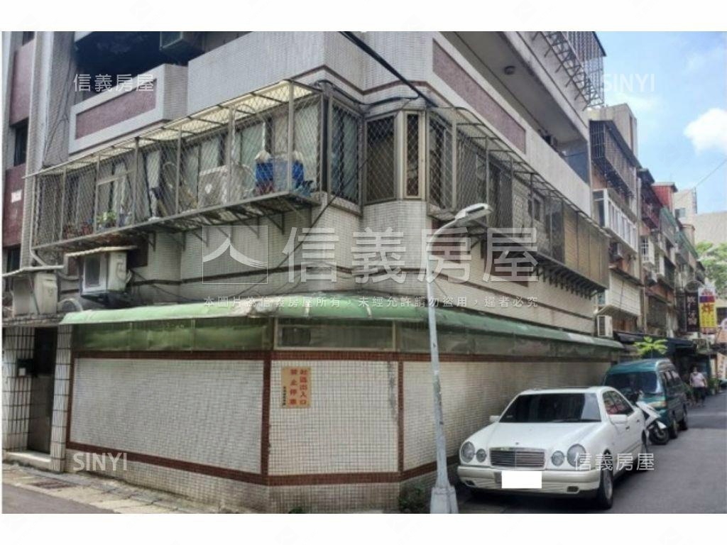 西湖捷運黃金一樓房屋室內格局與周邊環境