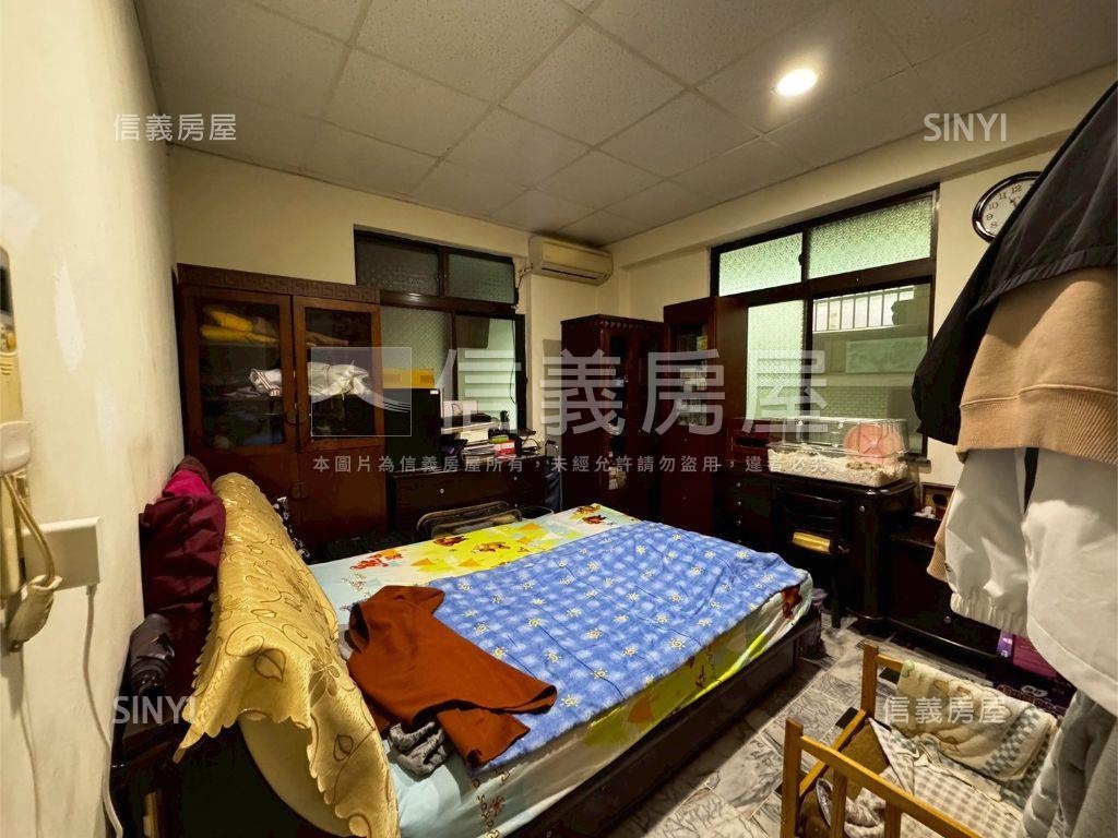 西湖捷運黃金一樓房屋室內格局與周邊環境