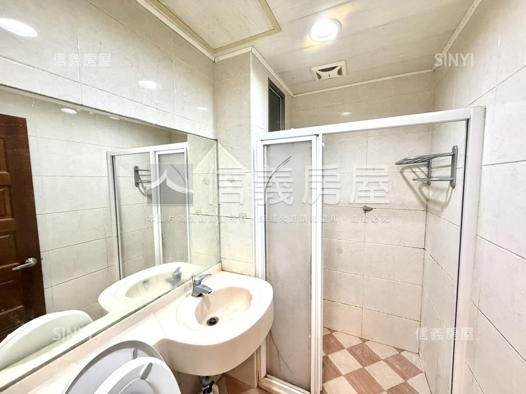 閱讀台大三房美屋房屋室內格局與周邊環境