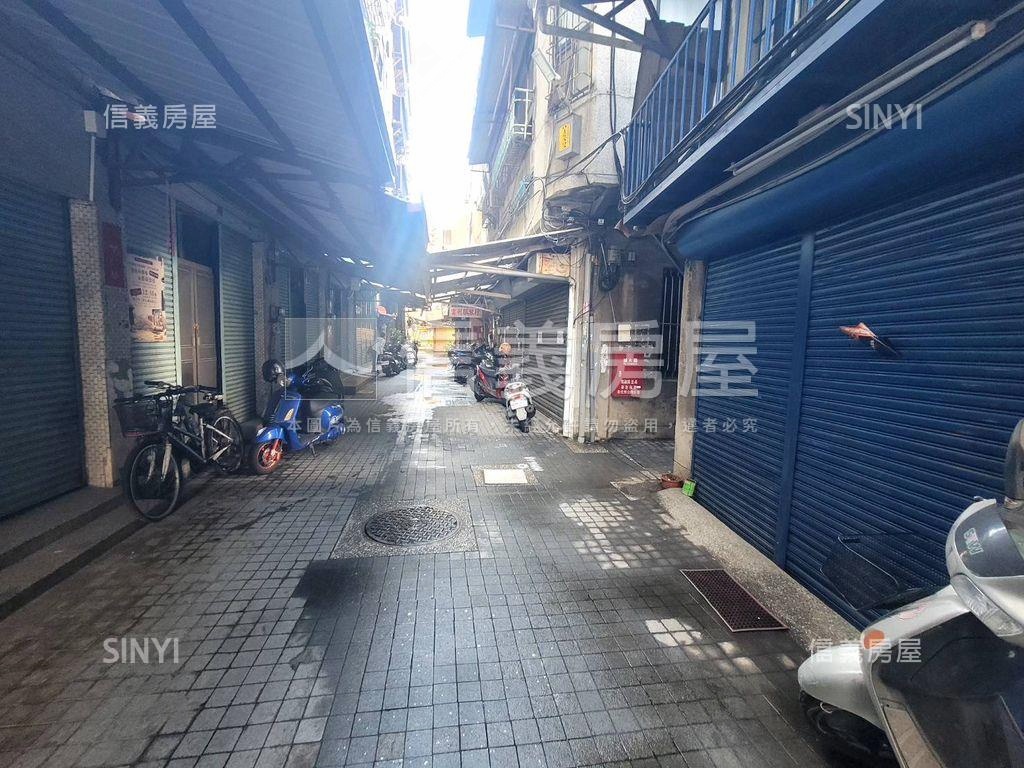 大面寬方正土地房屋室內格局與周邊環境