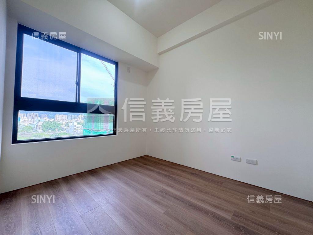 稀有國泰美禾三房平車位房屋室內格局與周邊環境
