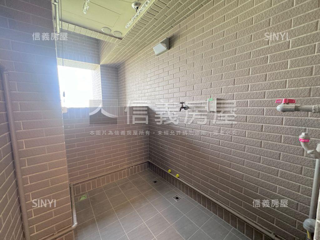 稀有國泰美禾三房平車位房屋室內格局與周邊環境