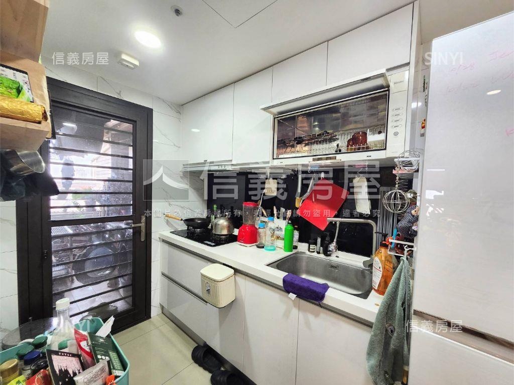 文藝氣息邊間兩房平車房屋室內格局與周邊環境