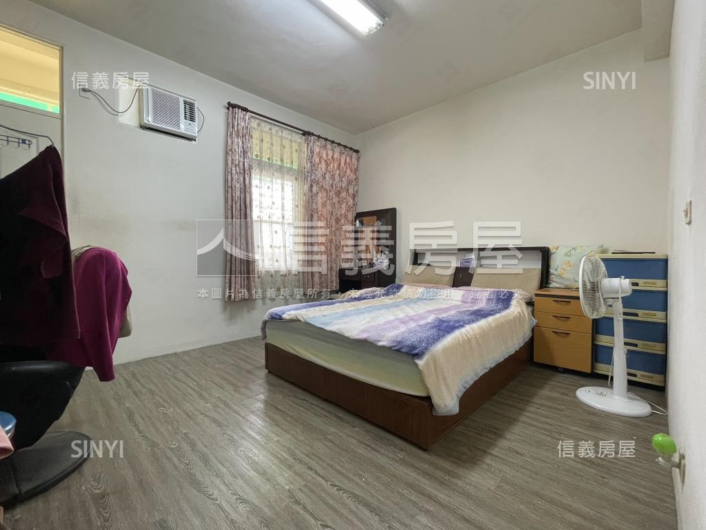 西賢六街小資透天房屋室內格局與周邊環境