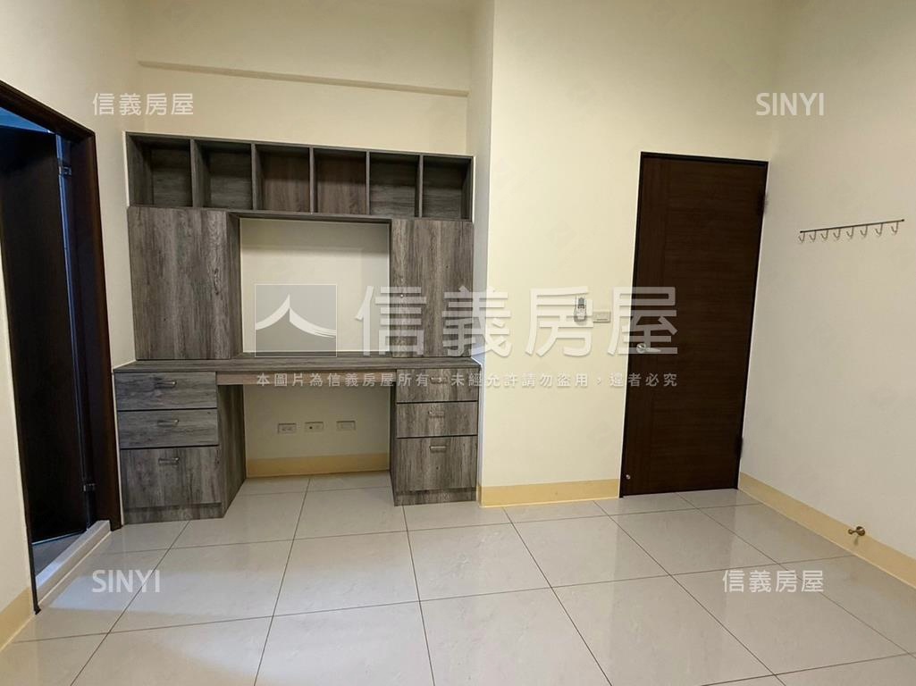 東海三房三衛※電梯加蓋※房屋室內格局與周邊環境