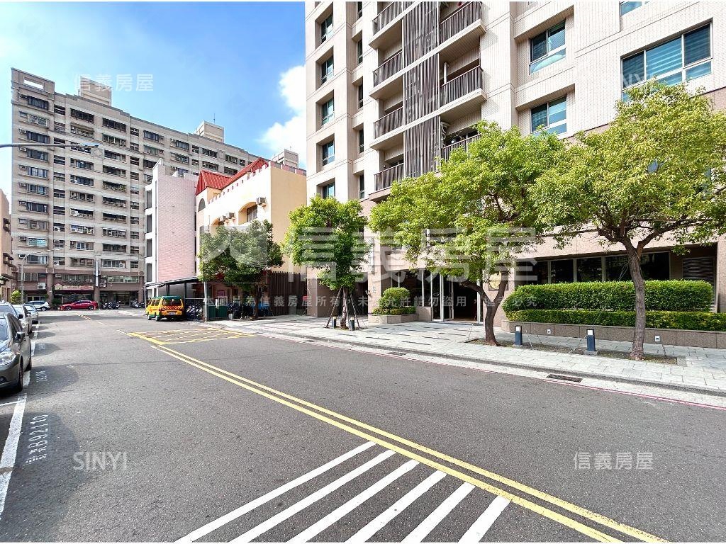 保泰逸居｜精緻三房平車房屋室內格局與周邊環境