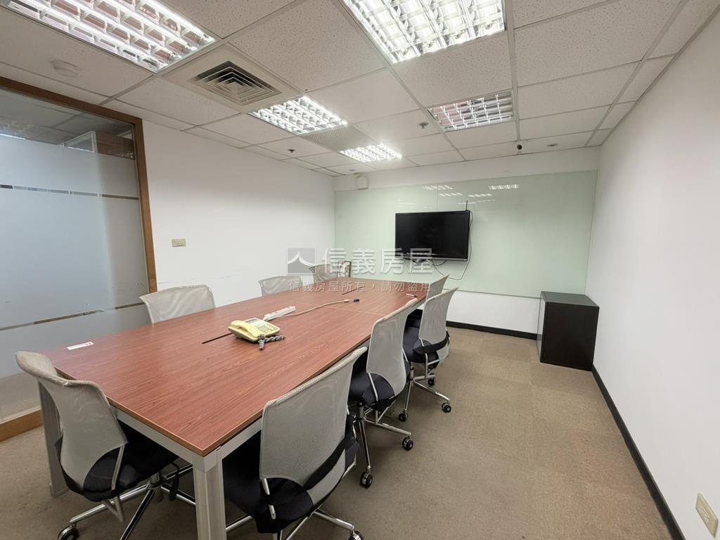 榮耀爵市優質辦公房屋室內格局與周邊環境