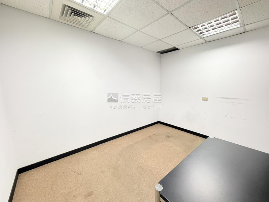 榮耀爵市優質辦公房屋室內格局與周邊環境