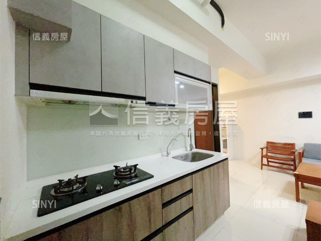 高鐵山景兩房車位房屋室內格局與周邊環境