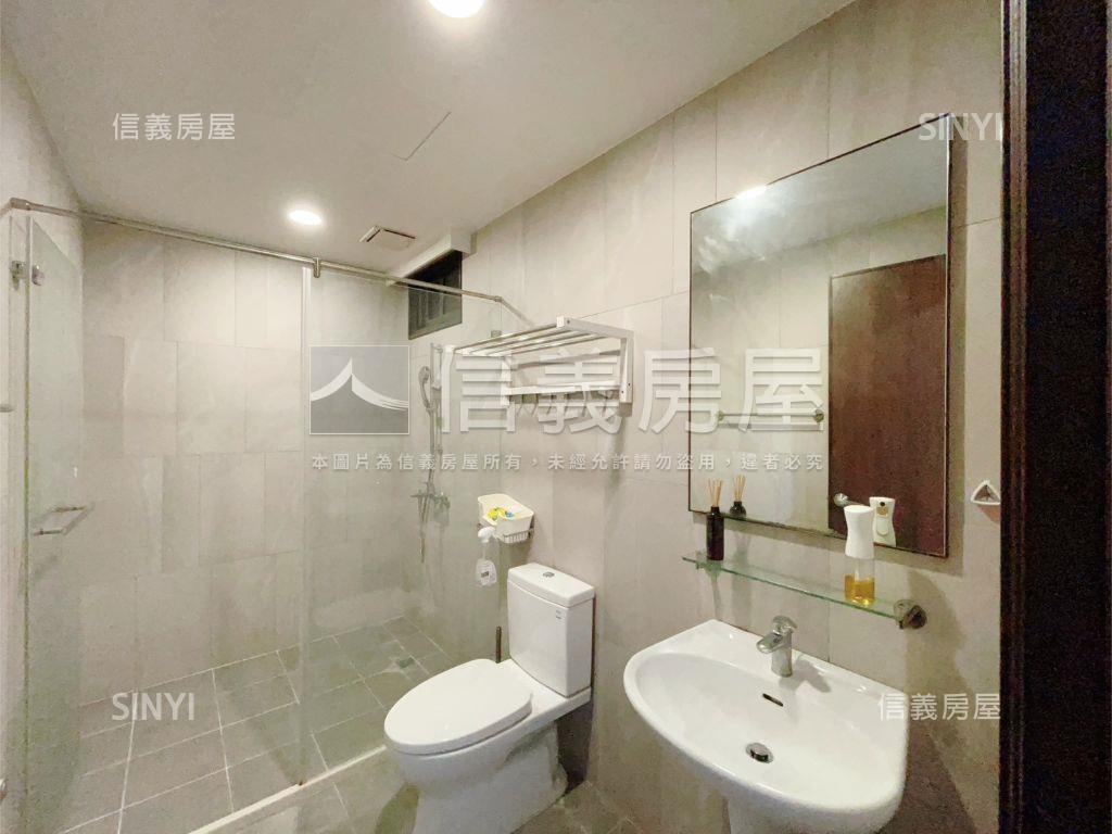 高鐵山景兩房車位房屋室內格局與周邊環境