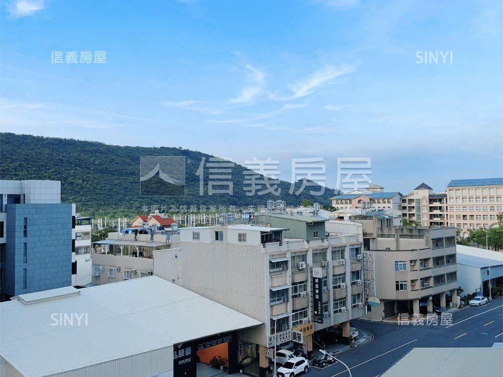 高鐵山景兩房車位房屋室內格局與周邊環境