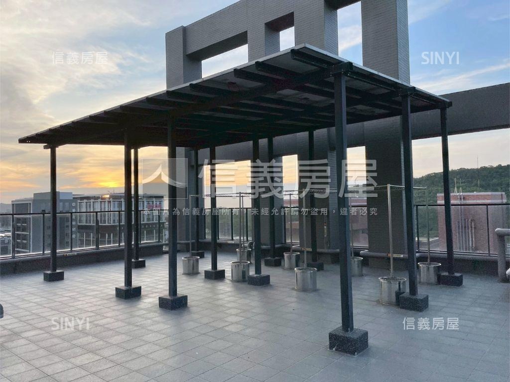 高鐵山景兩房車位房屋室內格局與周邊環境