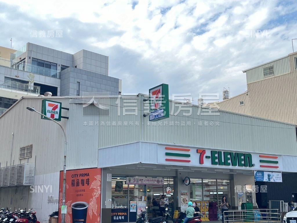 高鐵山景兩房車位房屋室內格局與周邊環境