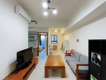 高鐵山景兩房車位