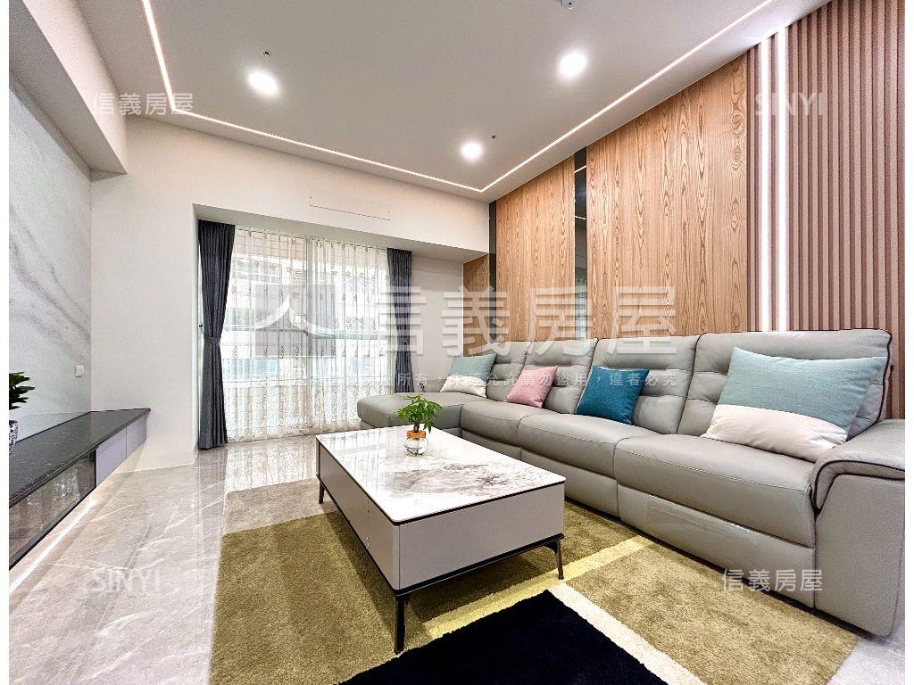 輝皇高樓沁涼精裝四房平車房屋室內格局與周邊環境