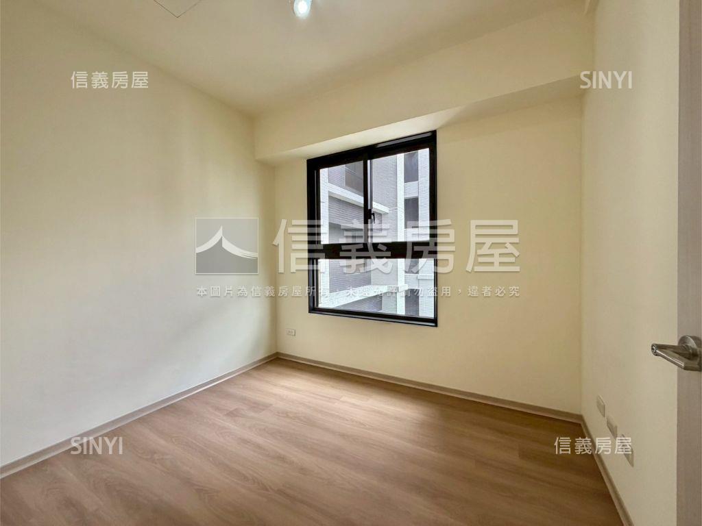 景立方朝南可看三房平車房屋室內格局與周邊環境