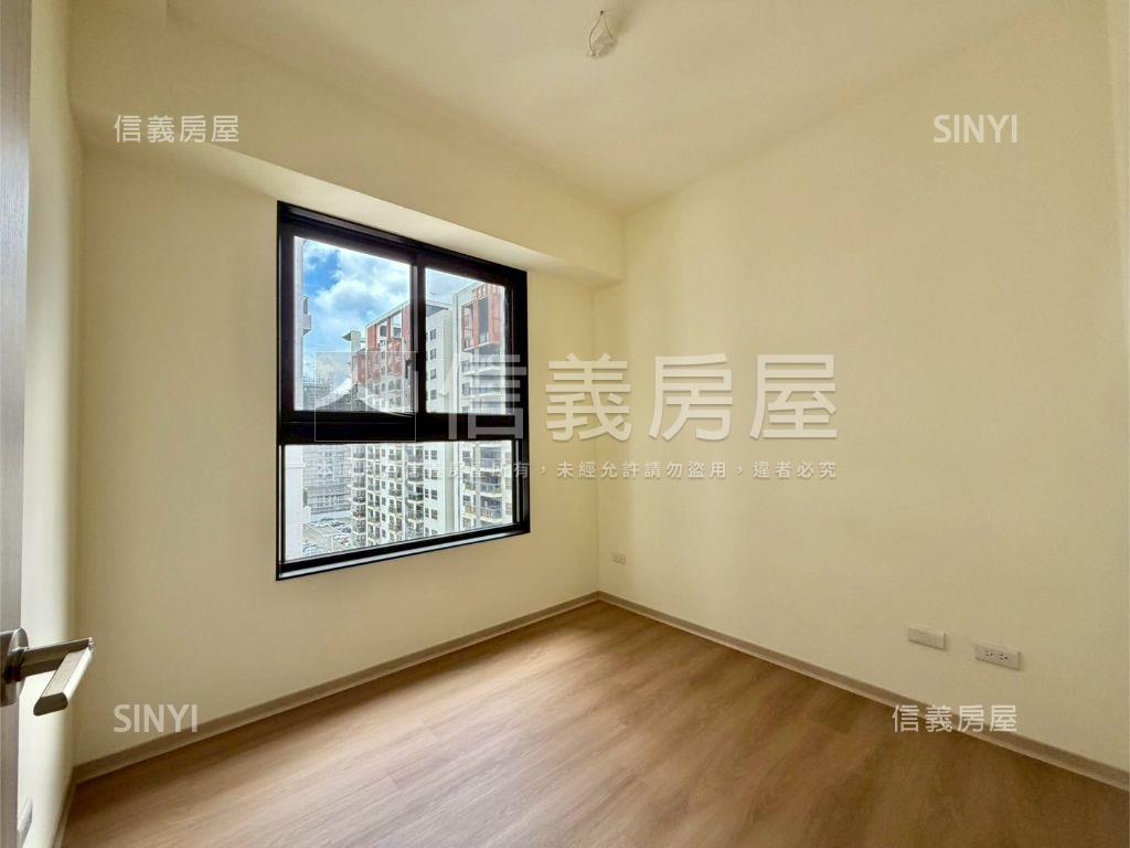 景立方朝南可看三房平車房屋室內格局與周邊環境