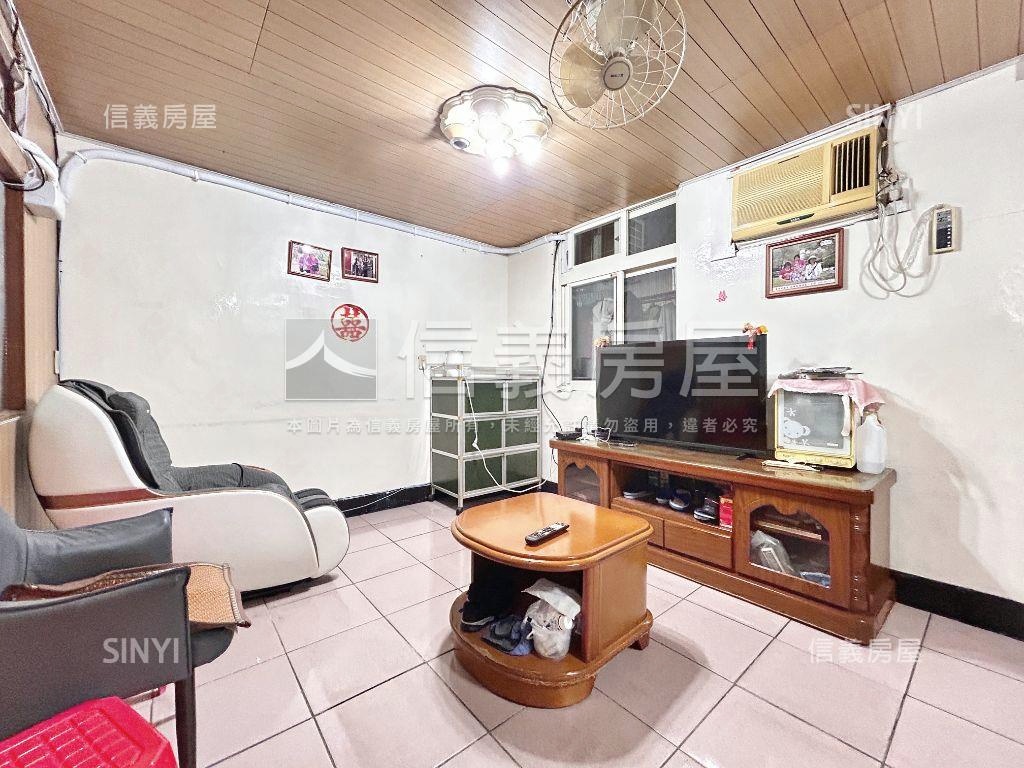 中正公寓５樓房屋室內格局與周邊環境