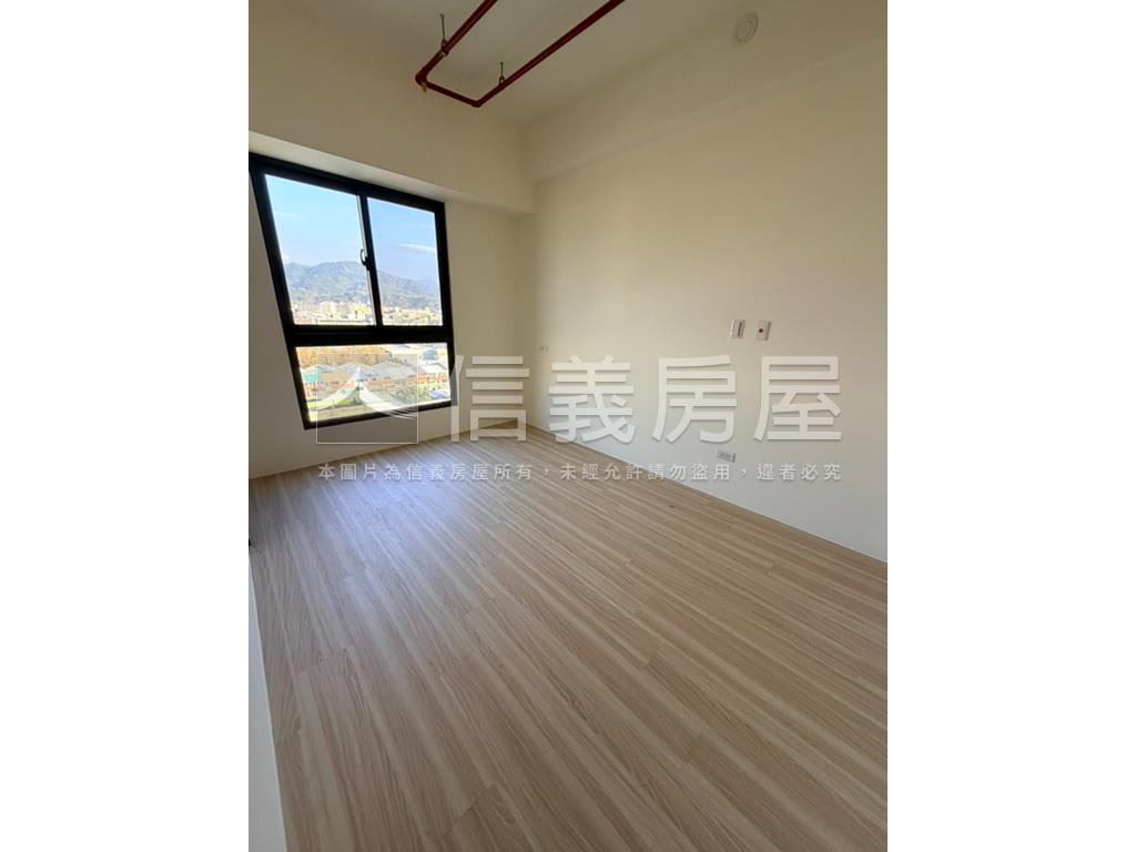 １２淳三房平車Ｂ房屋室內格局與周邊環境