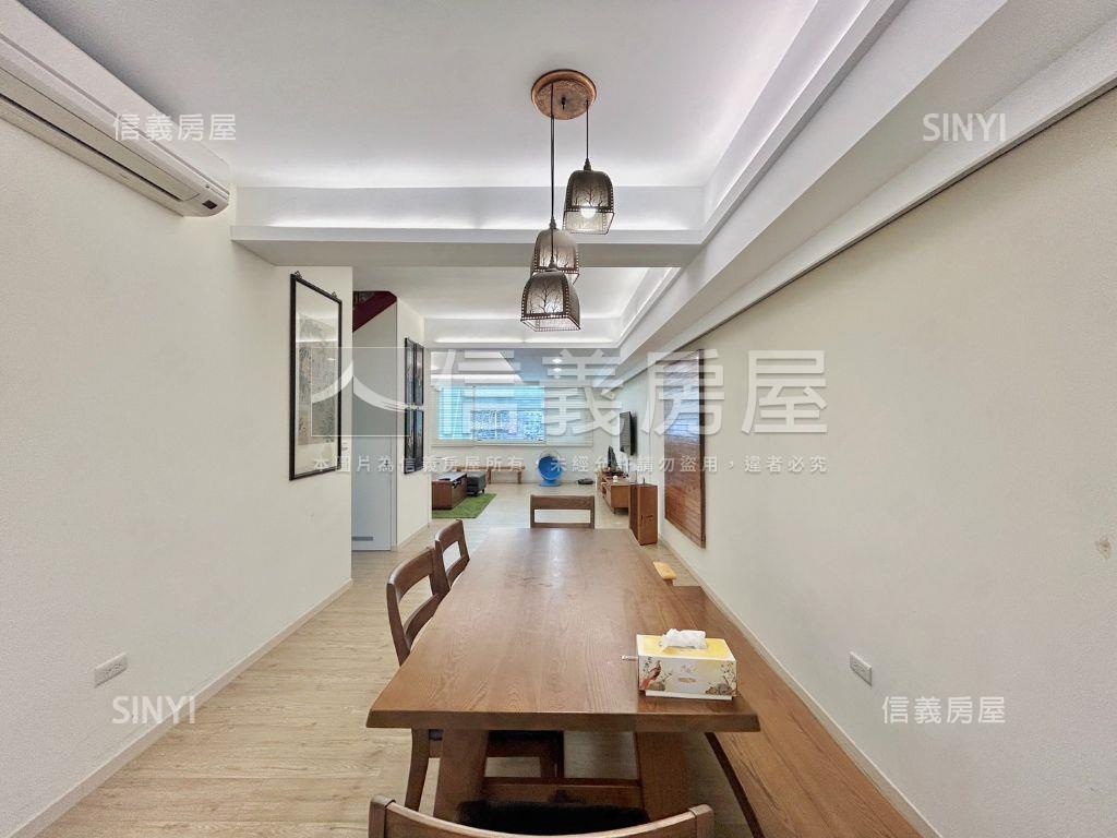 近附小１＋２樓大面寬車庫房屋室內格局與周邊環境
