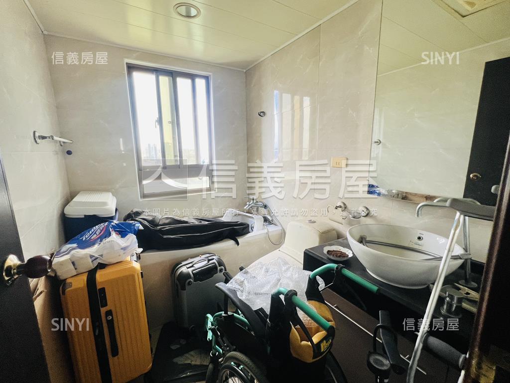 夢世代衛開窗景觀三房平車房屋室內格局與周邊環境