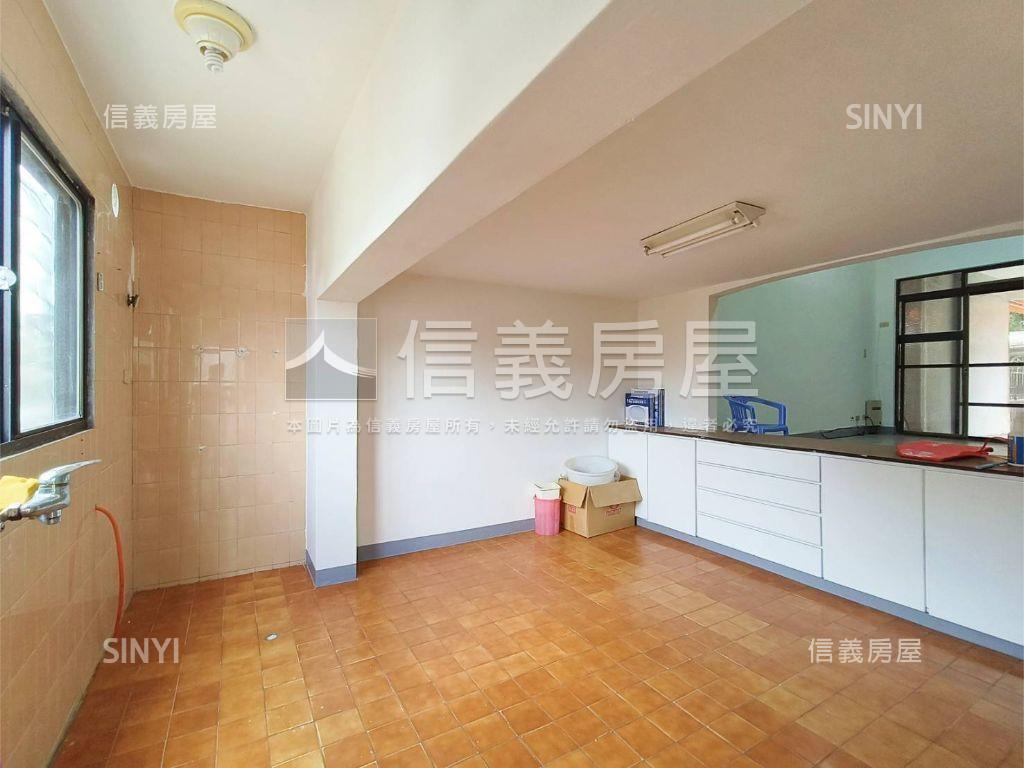 再興庭院一樓房屋室內格局與周邊環境