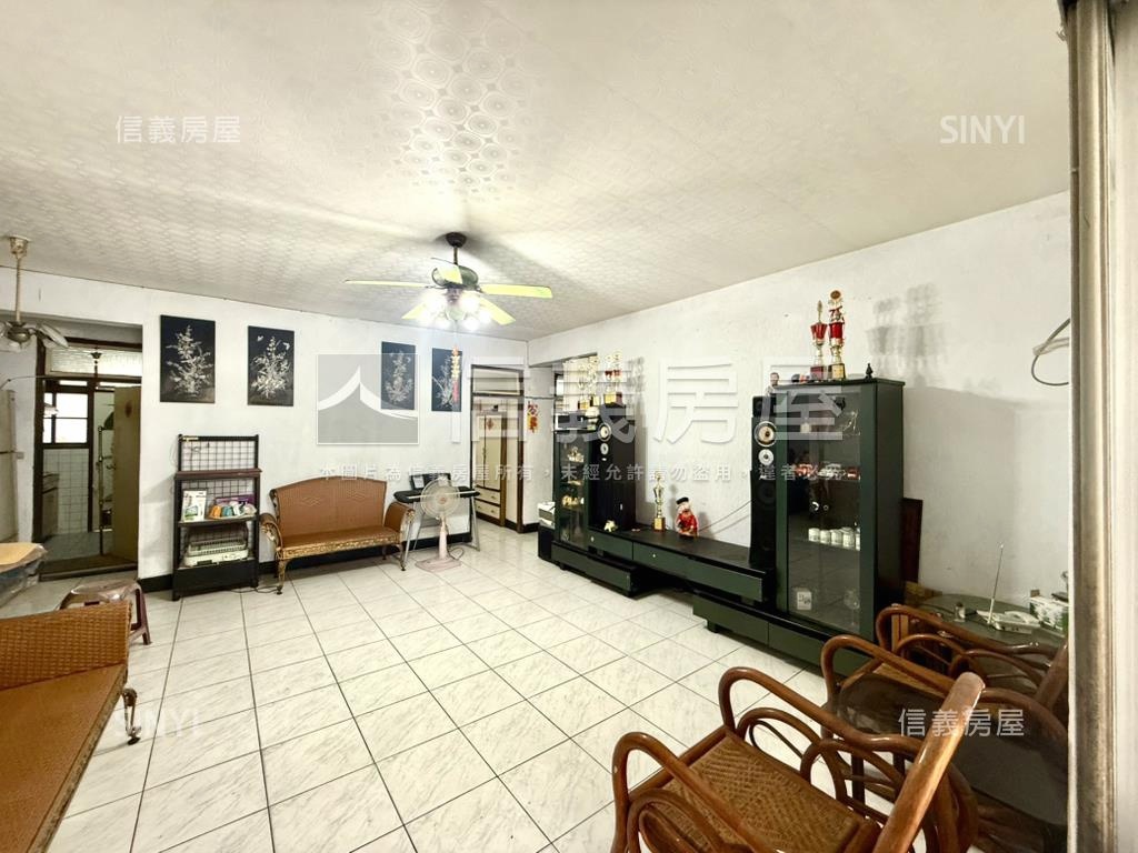 內湖方正亮麗四房房屋室內格局與周邊環境