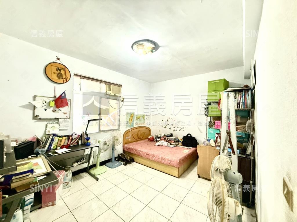 內湖方正亮麗四房房屋室內格局與周邊環境