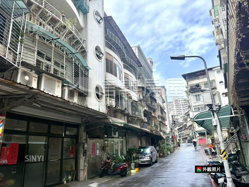 內湖方正亮麗四房房屋室內格局與周邊環境