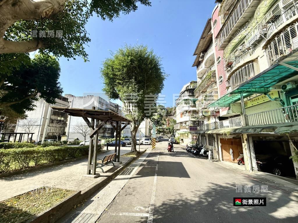 內湖方正亮麗四房房屋室內格局與周邊環境